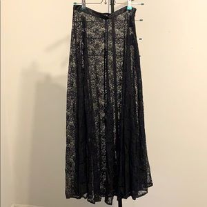 Forever 21 lace skirt